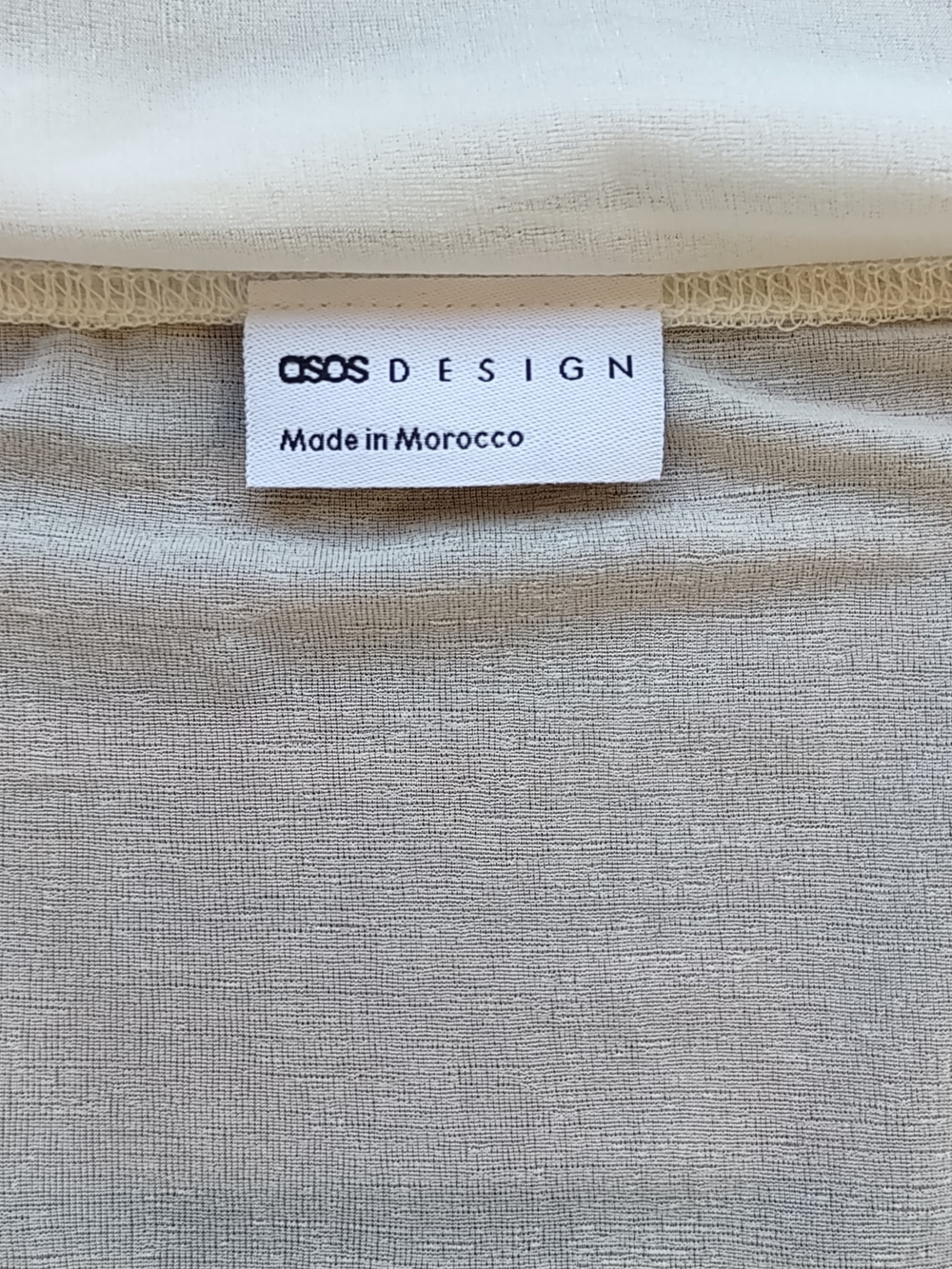 ASOS Design Ivory Ruffle Vest Top w/ Scarf Tie-Front Sz Medium Romantic Glam - Picture 6 of 7